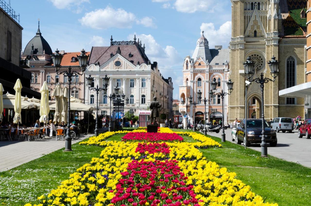 ! Promo! Central Evergreen Studio - Free Public Parking-Fast Wi-Fi Novi Sad Luaran gambar